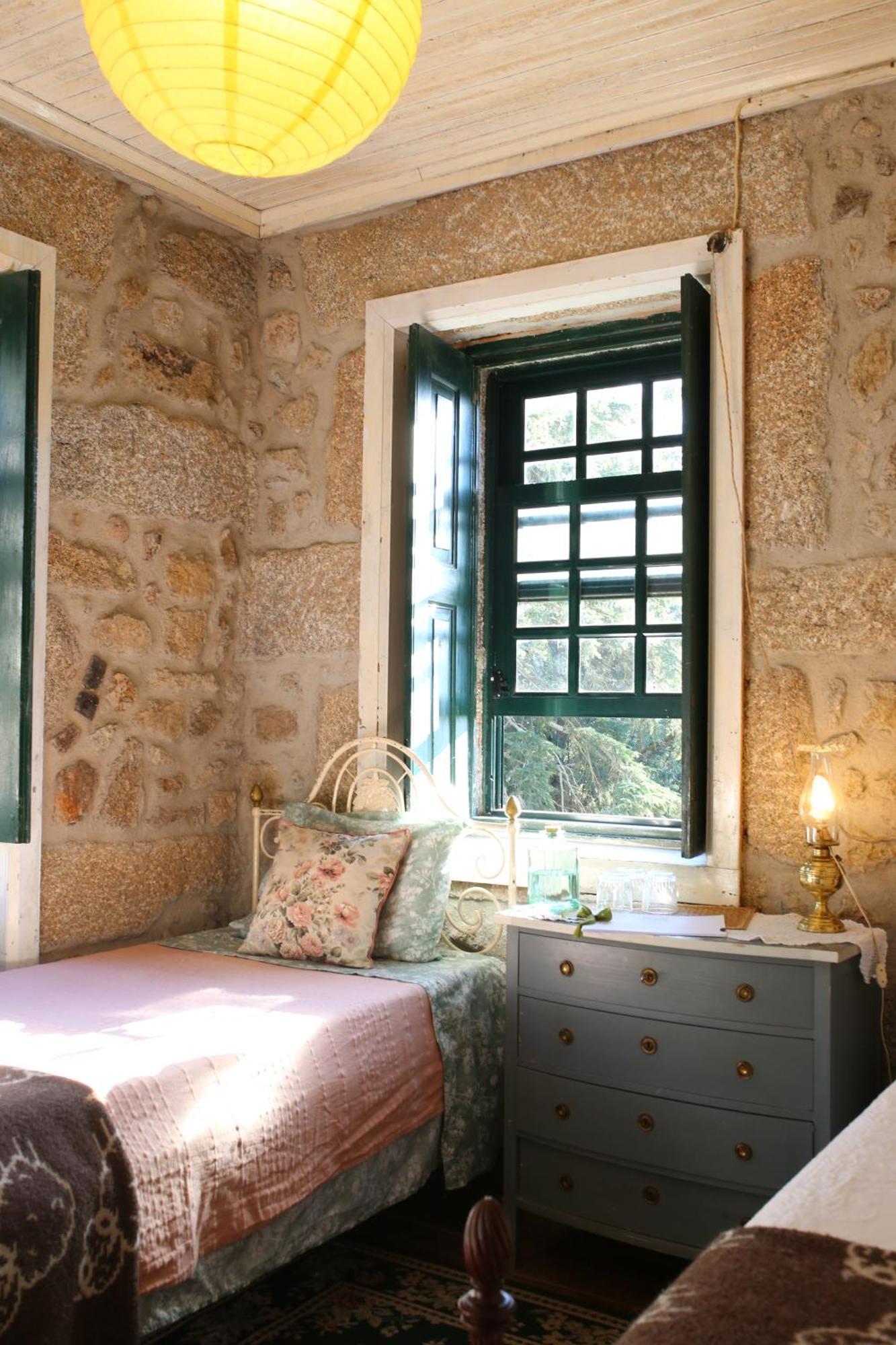 Lugar Da Pedra Alta - B&B - Private Historical Villa Melo Екстериор снимка