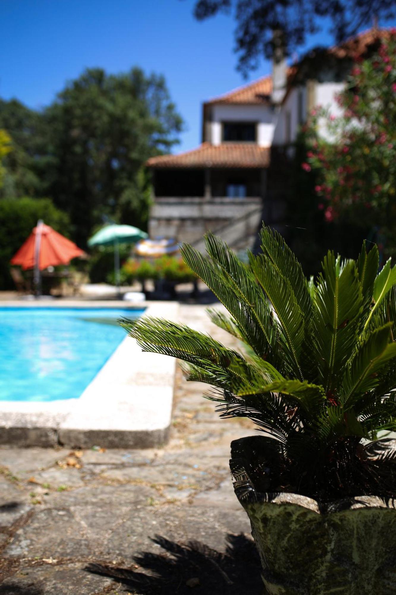Lugar Da Pedra Alta - B&B - Private Historical Villa Melo Екстериор снимка